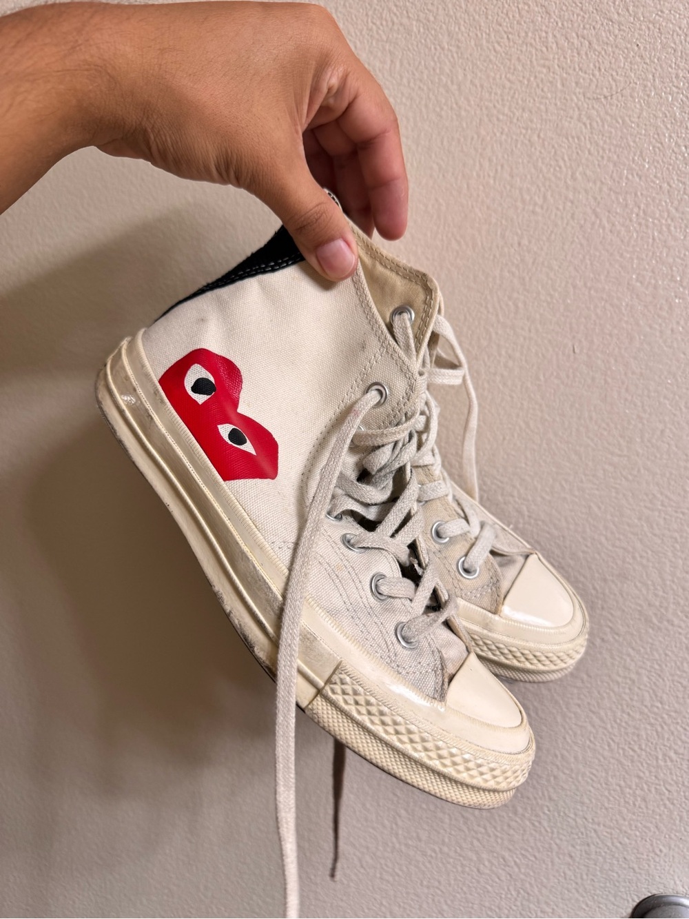 CDG PLAY x Converse Chuck 70 High Off-White Milk (Womens 6 / Mens 4)